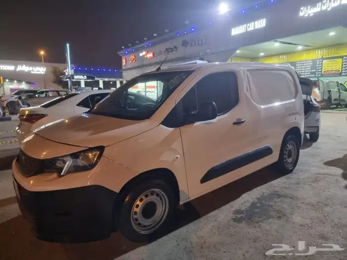 للبيع عدد 4 بيجو بارتنر ديزل ورينو 9