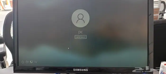 شاشه كمبيوتر من نوع سامسونغ 9