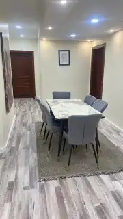 أجمل طاولات طعام الرخام والخشب والزجاج جودة ممتازة جديدة 17