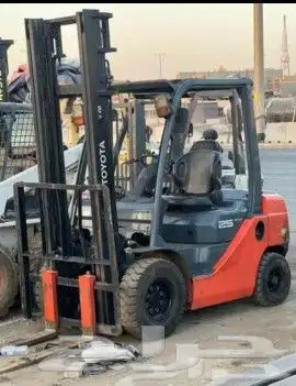 تأجير رافعات شوكيه وكرينات وفوركلفت سكينه سيزرلفت مان لفت 6