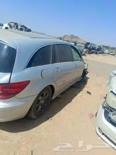 مرسيدس ار R للبيع قطع بي اسعار مخفضه حجم 350 5