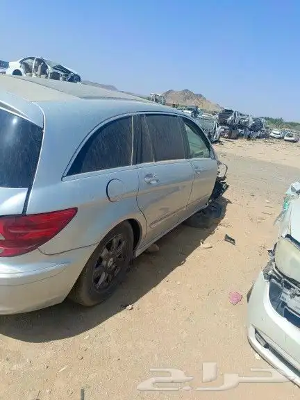 مرسيدس ار R للبيع قطع بي اسعار مخفضه حجم 350 5