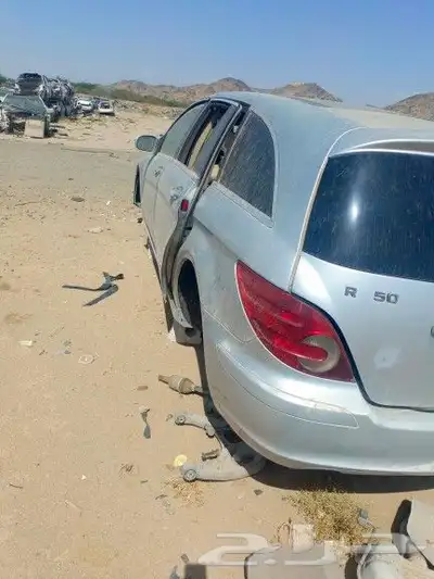 مرسيدس ار R للبيع قطع بي اسعار مخفضه حجم 350 6