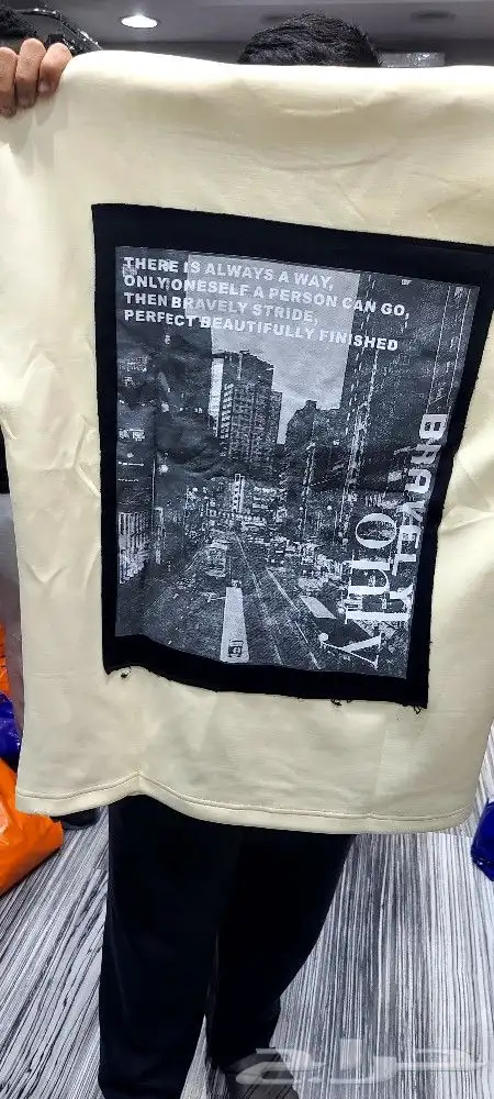 طباعه وتطريز تيشرتات هوديات بلوفرات كابات 31