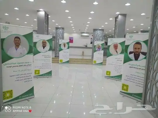 طباعة وتركيب استيكر على السيارات توفير استاندات جاهزة وتفصيل 12