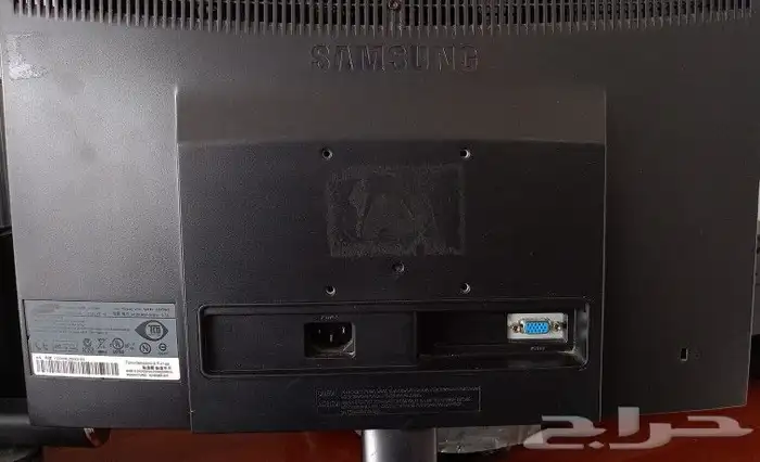 شاشه كمبيوتر من نوع سامسونغ 2