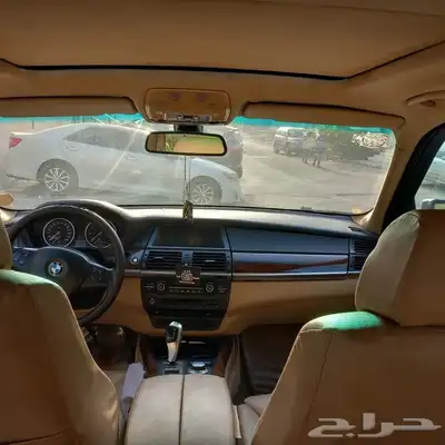 بي ام دبليو x5 موديل 2008 حجم 8 سلندر شغال وعلي الفحص البي 9