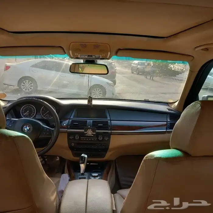 بي ام دبليو x5 موديل 2008 حجم 8 سلندر شغال وعلي الفحص البي 9