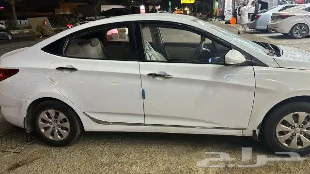هونداي اكسنت 2018 للبيع 2