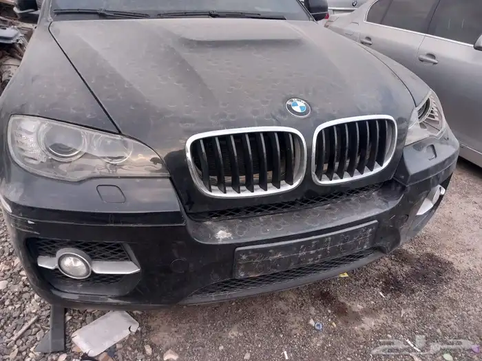 bmw X6متوفر لدينا قطع غيار سيارات ب 0