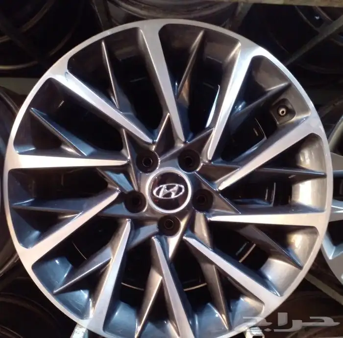 جنوط سوناتا موديل2020 مقاس18 اصليه وكاله 1