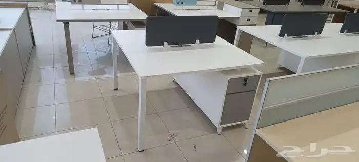 مكتب مشترك وحدة عمل مكتب رباعي قواطع مكتبية 1