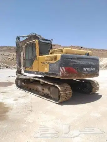 بكلين للايجار داخل جده 0