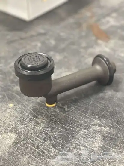 علبة كلتش جمس 1