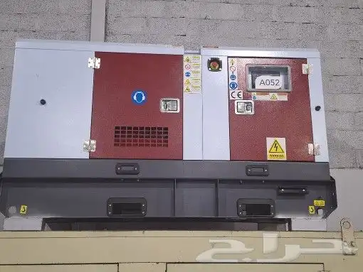 ايجار مولدات كهرباء - تورلايت 2