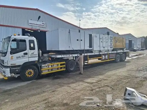 ايجار مولدات كهرباء - تورلايت 3