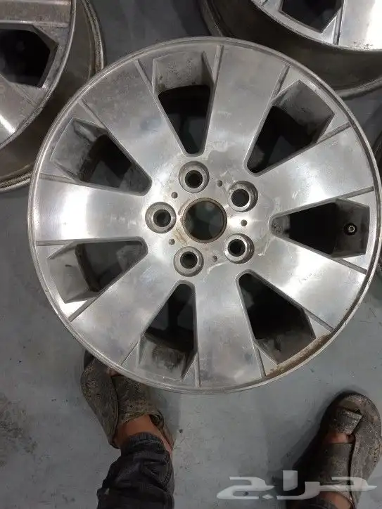 مسح ماسي ورش جنوط كابرس.. قبل الشغل وبعد الشغل 0