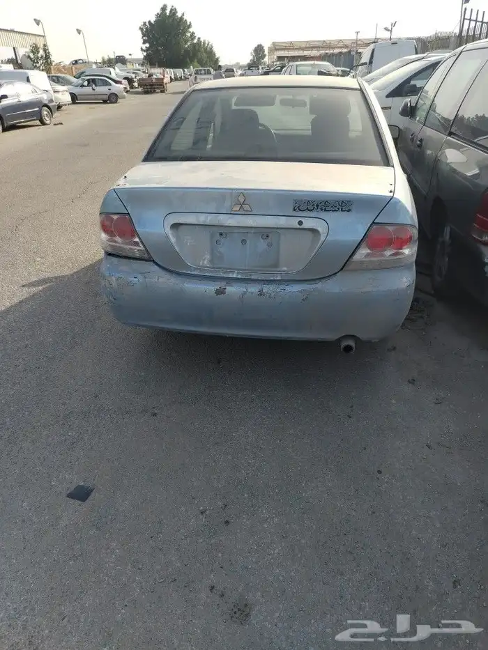 لانسر 2004 جير تماتيك قطع غيار فقط تشاليح الدمام 0