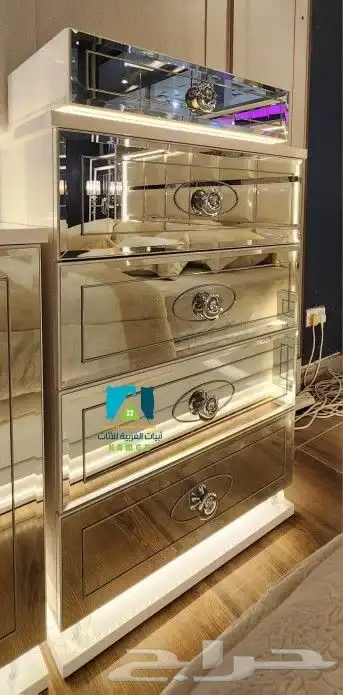 غرف نوم كلاسيك لعشاق الرقي 8