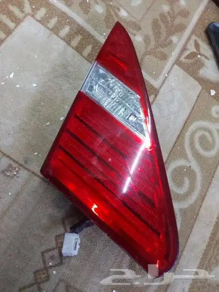 اسطبات شنطه لكزس 240 2