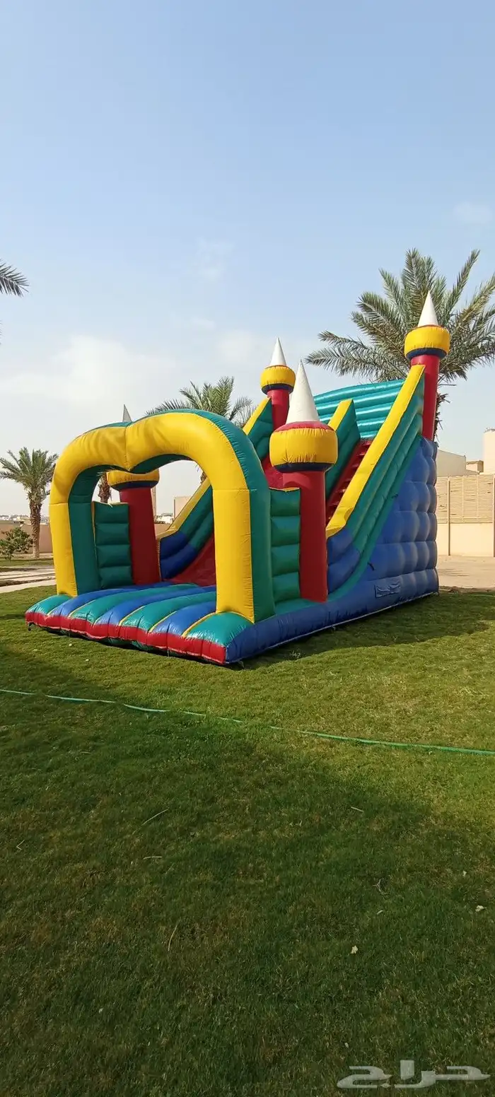 ملعب صابوني نطيطات زحاليق هوائيه زحاليق مائيه 3