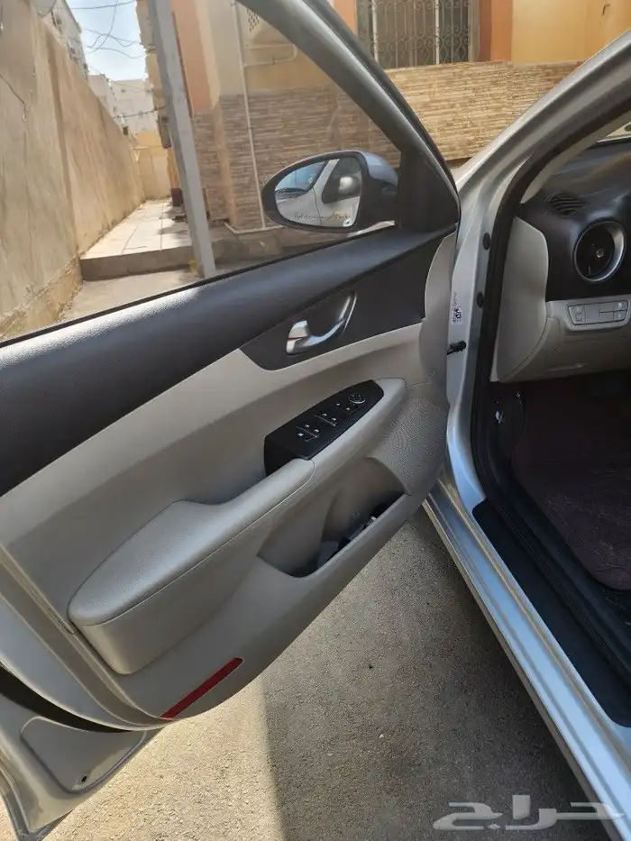 كيا سيراتو للبيع. KIA SERATO0 2020 32