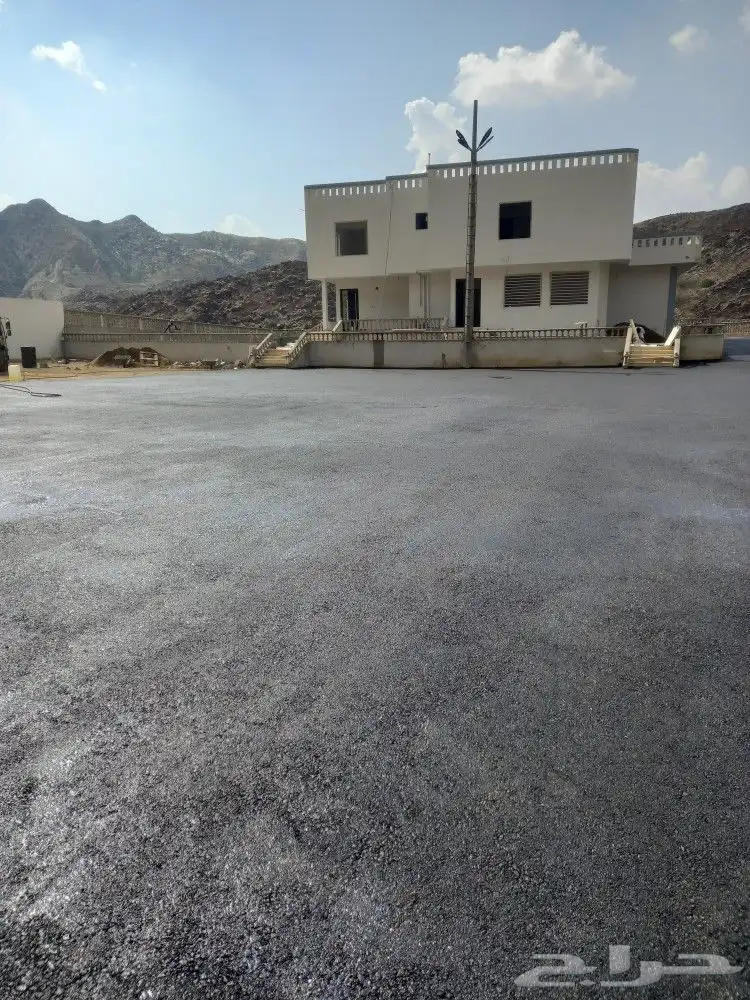 مقاول اسفلت لجميع أعمال الاسفلت ودك الارضيات والميدات 2