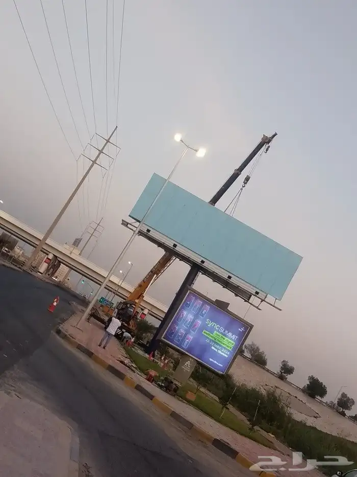 ايجار المعدات الثقيله كرينات ورافعات 0