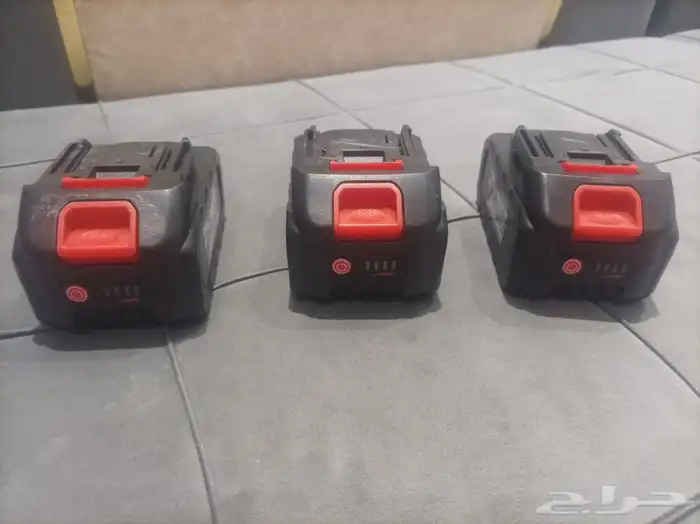 بطاريات اجهزه محمولة ماكيتا والاجهزه الصيني 2