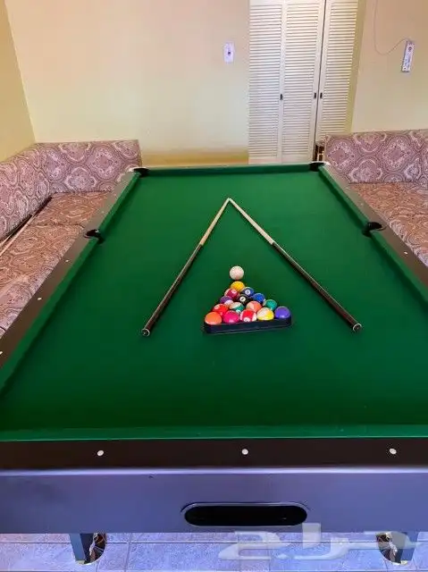 بلياردو بمقاسات دولية 9قدم و8قدم وطالات تنس هوكي فرفيره جديد 41