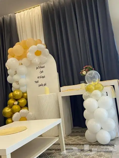 إيجار طاولات استاندات 3