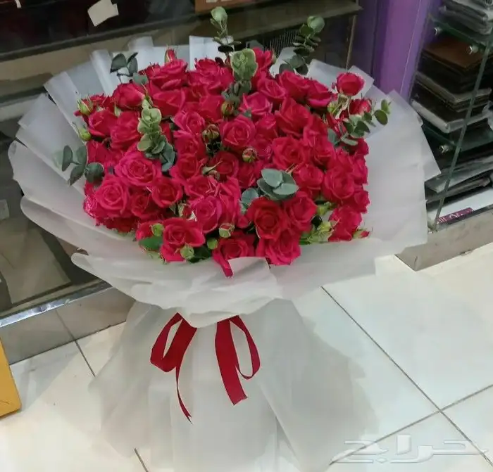 ورد بوكهات حسب الطلب فازات ستاندات سلاسل نسائي كيك كوفي بستا 8