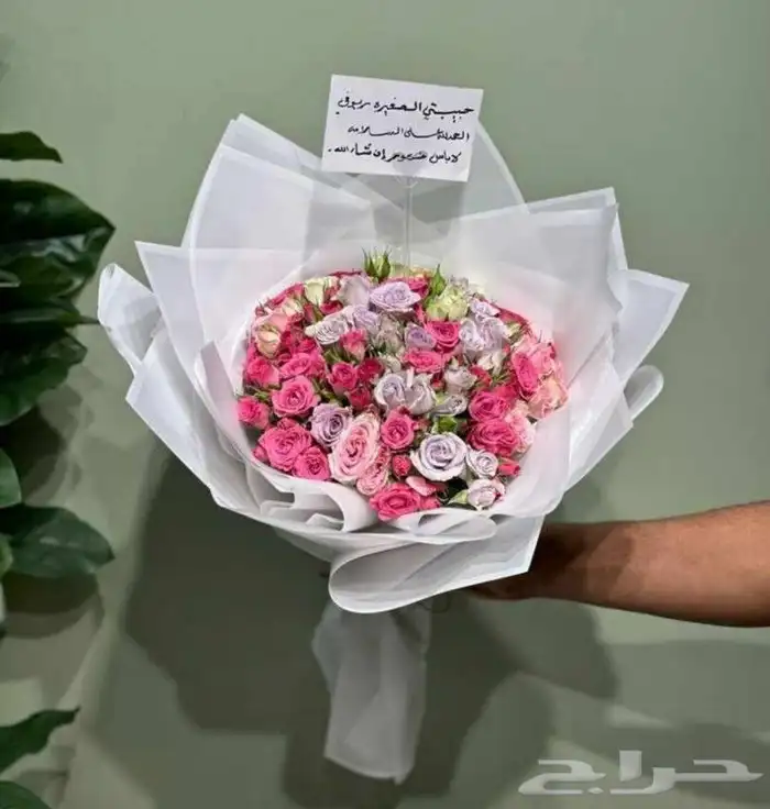 ورد بوكهات حسب الطلب فازات ستاندات سلاسل نسائي كيك كوفي بستا 6