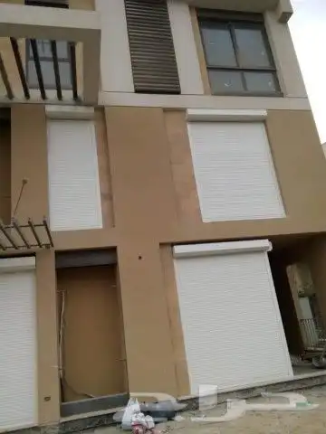 شتر نوافذ ضد الكسر وطني كهربائي يدوي افضل الاسعار 22