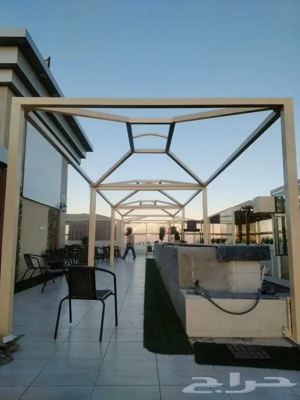 مظلات وسواتر نيوم 29