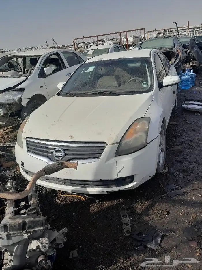 نيسان 2000 الي 2017 2