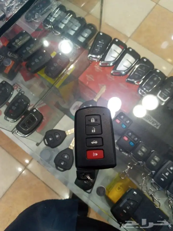 محل مفاتيح حي السامر فتح باب سياره فتح باب شقه مفاتيح سيارت 4