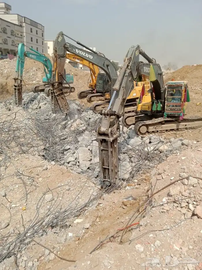 مقاول هدم مباني 2012 1