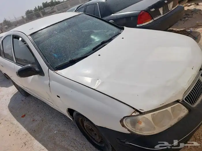 نيسان صني 2002 1