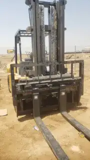 ايجار فوركلفت10طن سكينه بجميع الاطنان تحميل تنزيل شهري ويومي 1