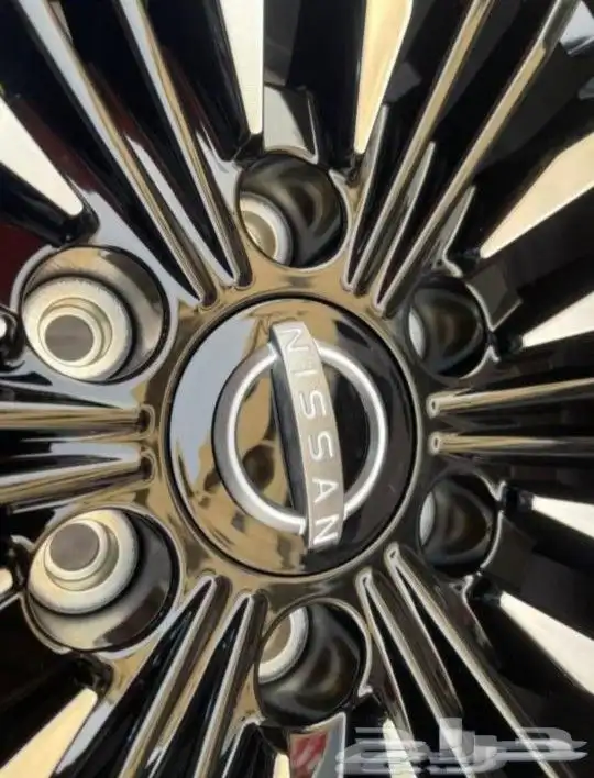 جنوط نيسان بلاتينيوم 2022 4