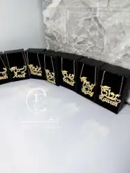 بروشات وسلسل تخرج بلاسم مطلي ذهب تصمم حسب الطلب 8