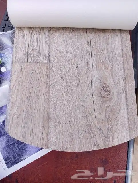 فينيل مشمع بديل للباركيه موكيت 24