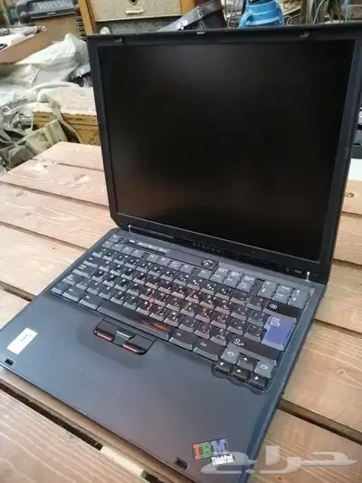 لابتوبات قديمة نادرة vintage 0