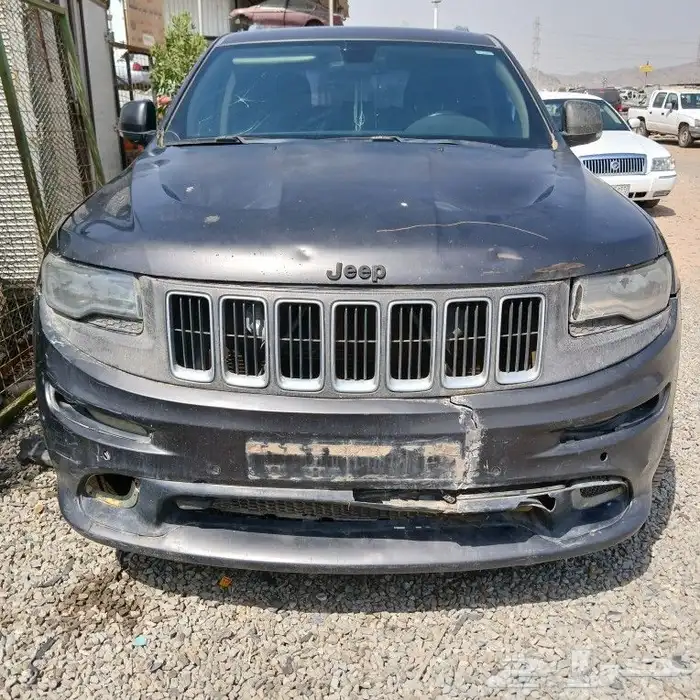 جراند شروكي قطع غيار فقط 2015 0