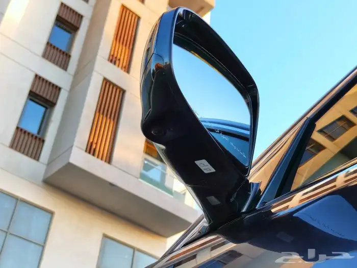 انفينيتي QX70S فئة Elite Sport وممشى قليل وصيانة وكالة 1