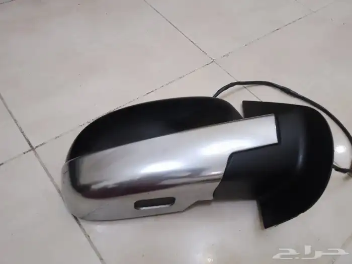 مرايه سياره شفر سلفرادو موديل 2011 جهت اليمين اصلي مستعمل 1