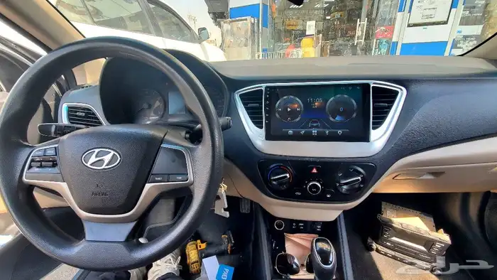 شاشه اكسنت 2020 بنظام Apple CarPlay 0