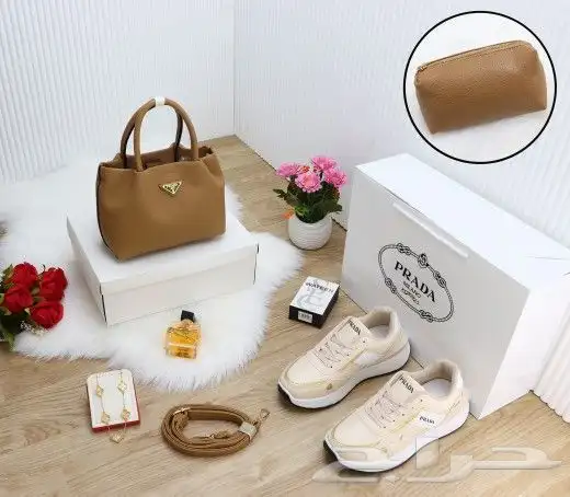 اهدي من تحب اطقم نسائيه ماركه خامه ممتازه 9