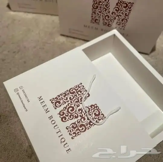 بوكس عباية طباعة بكج عباية أكياس ورق تغليف ستيكر لوقو قماش 16